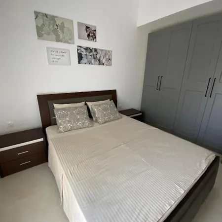 Apartment Irini *