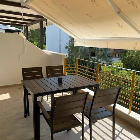 Apartment Irini *